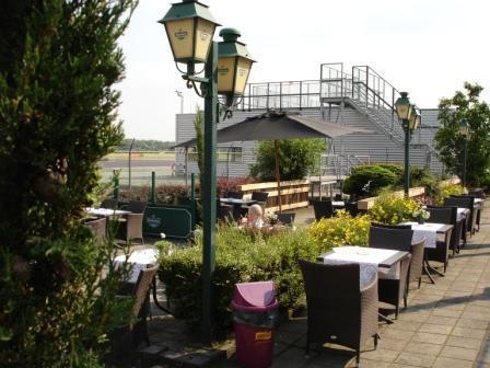 Tulip Inn Maastricht Aachen Airport Eksteriør billede